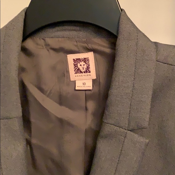 Formal Blazer - Picture 2 of 3